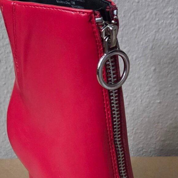 NWT Bar III Briget Embelished Ankle Boots 5.5.M - Picture 7 of 11